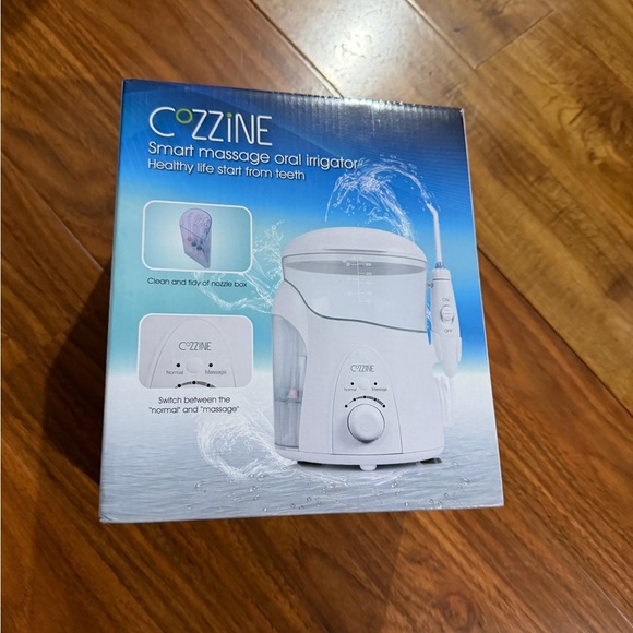 Cozzine White Smart Massage Oral Irrigator - Picture 2 of 4